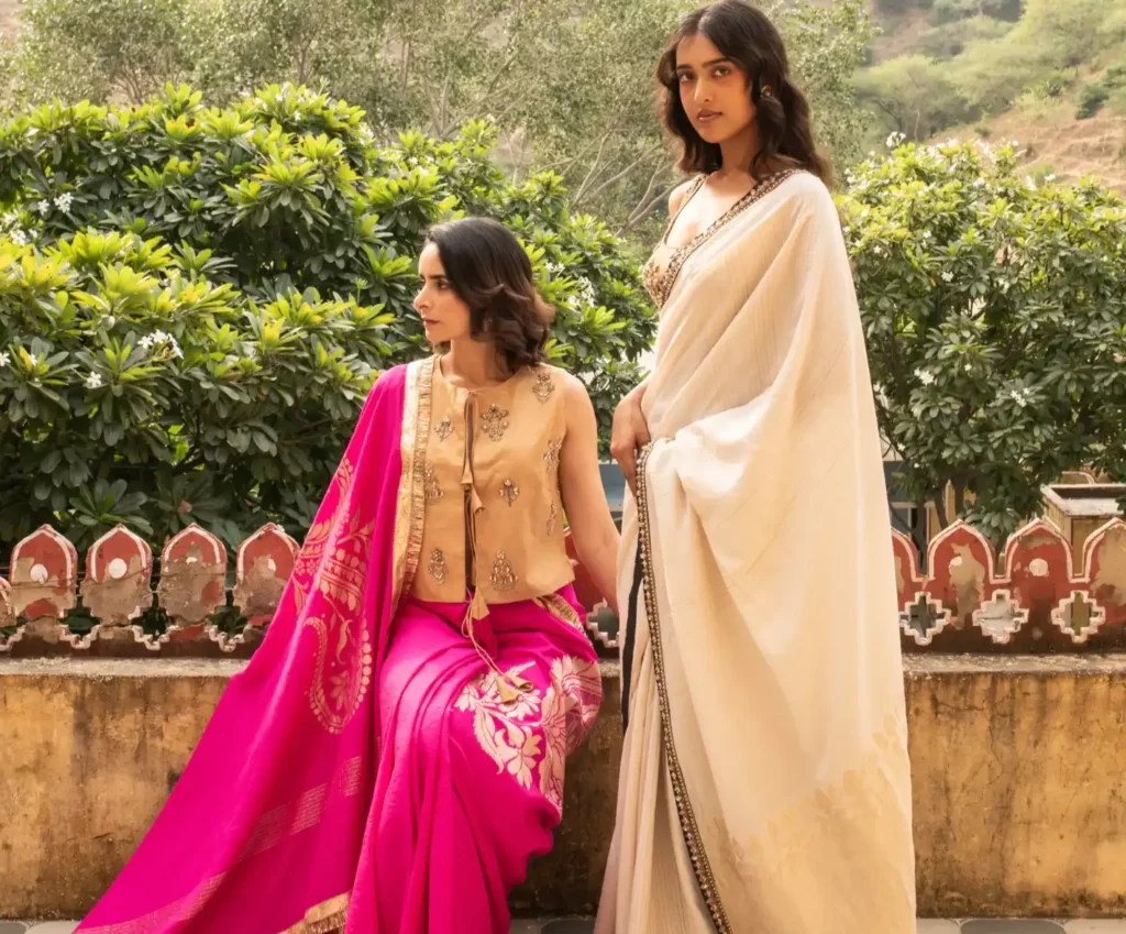 imgi_116_Ratna_saree_Rukma_blouse_Navratna_saree