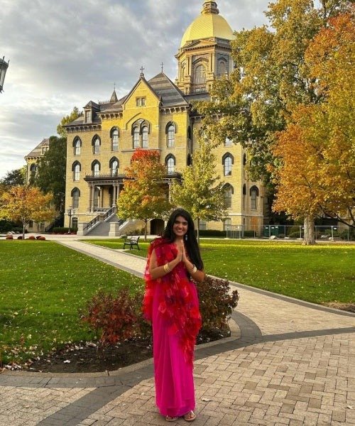 imgi_213_Devina_Bajaj_in_Pihu_Pink_Saree_7d7858c4-5832-461f-ad34-1f015c22f5a9